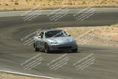 media/Jun-01-2025-CalClub SCCA (Sun) [[eae223c5dd]]/Group 1/Track Event 4/